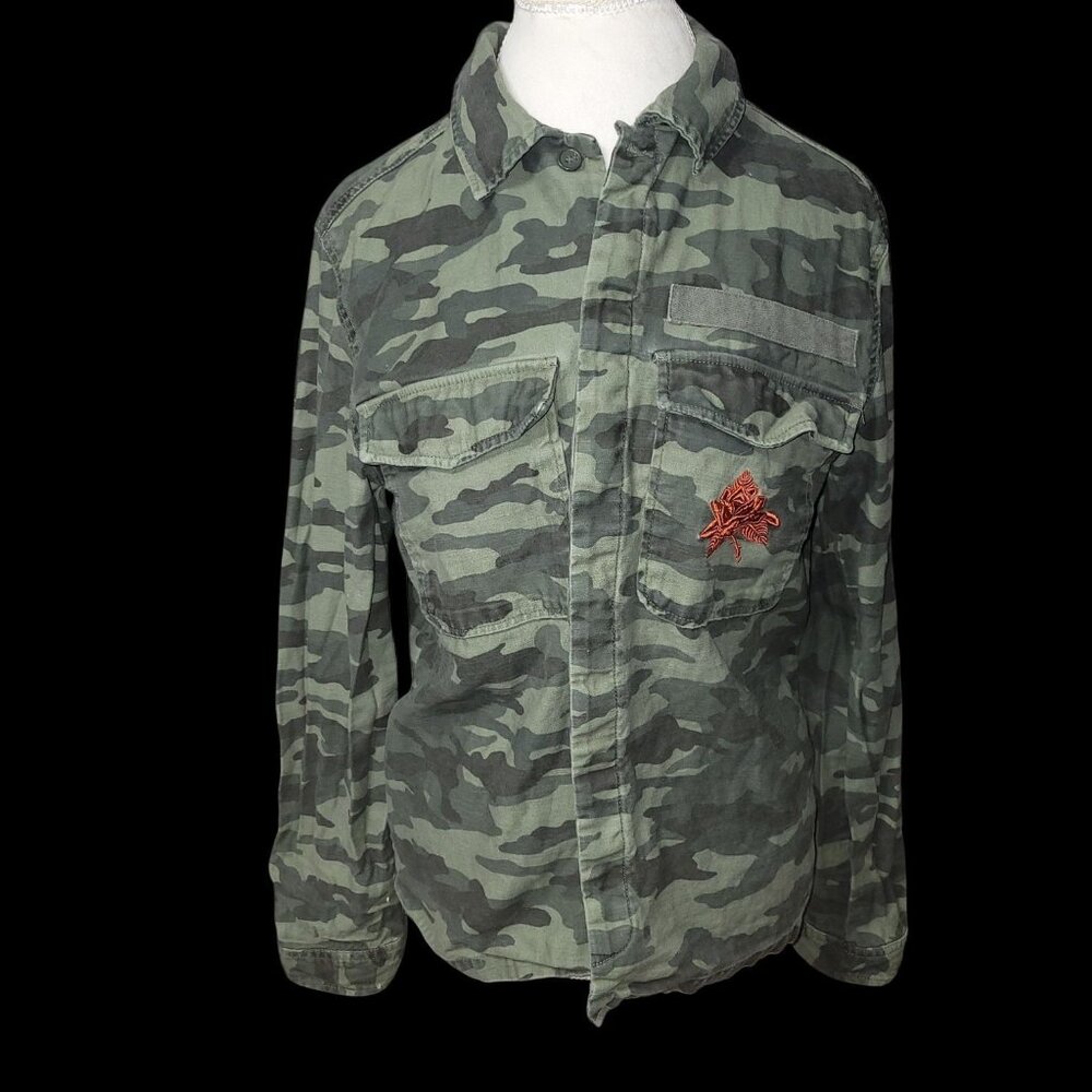 H&M NYC Divided Green Camo Jacket Orange Lettering New York Theme Sz M - Picture 3 of 9